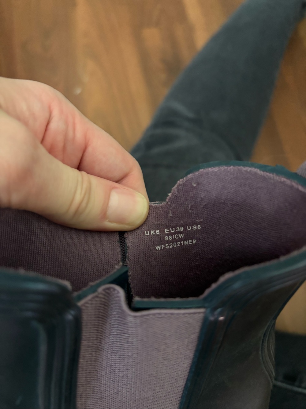 Hunter Iridescent Chelsea Boots in Shifting Teal and Purple - Picture 2 of 2